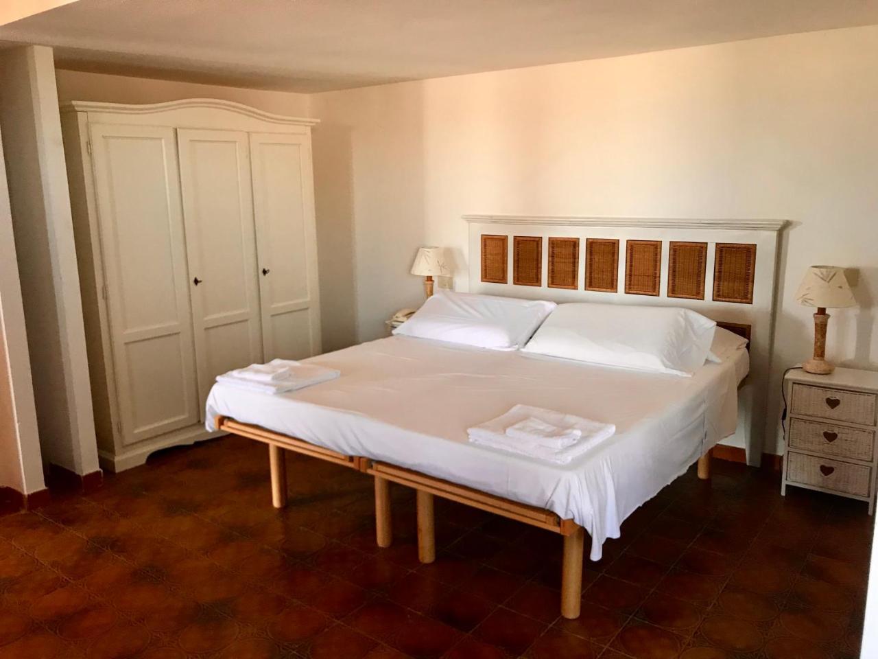 Hotel Su Meriagu Capitana Dış mekan fotoğraf